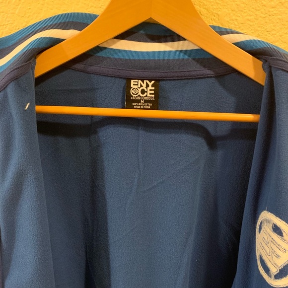 Blue Jacket - Picture 4 of 7